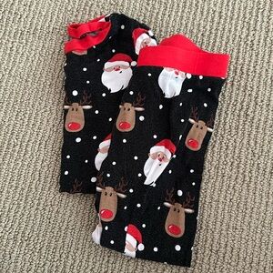 Christmas bums and roses pajamas. Great, used condition.
